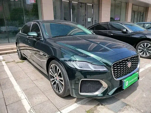 Jaguar XFL — Фото автомобиля 3