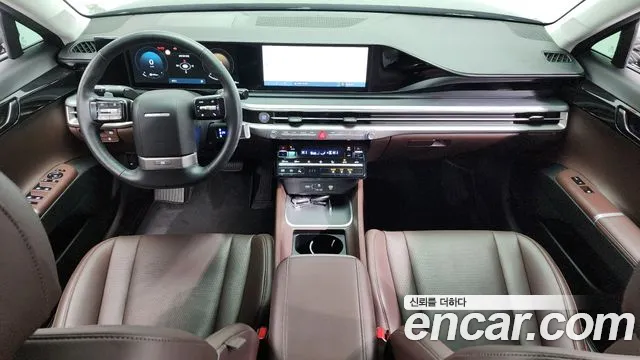 Hyundai Grandeur Grandeur (GN7) 2.5 Бензин 2WD — Фото автомобиля 7
