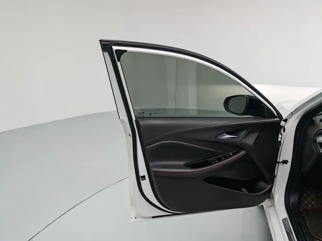 Buick Verano — Фото автомобиля 7