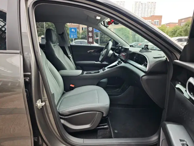 Geely Starry Wish — Фото автомобиля 7