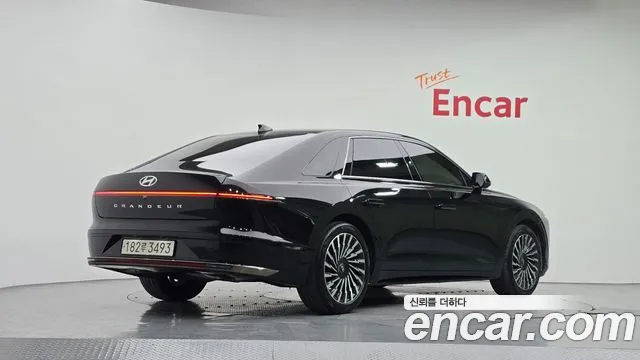 Hyundai Grandeur GN7 — Фото автомобиля 2