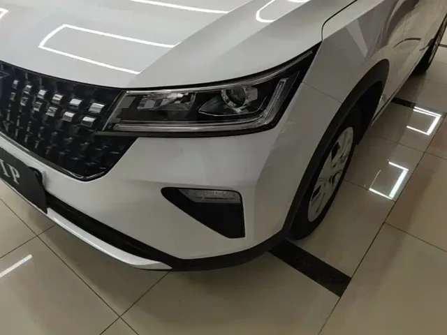 Wuling Xingchi — Фото автомобиля 23