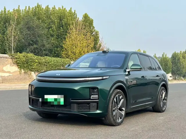 Li Auto L7 — Фото автомобиля 3