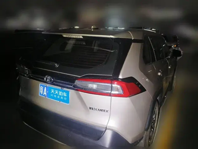 Toyota Wildlander — Фото автомобиля 2