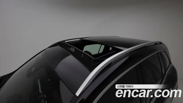 Mercedes-Benz GLB-Class — Фото автомобиля 11
