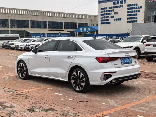 Audi A3 — Фото автомобиля 4