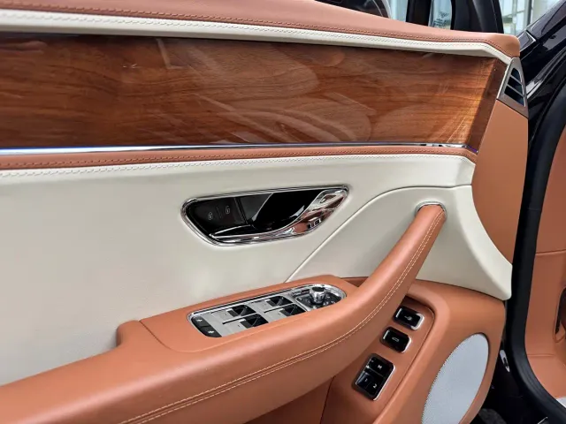 Bentley Flying Spur Plug-in Hybrid 2026 Model 4.0T V8 Standard Edition — Фото автомобиля 8