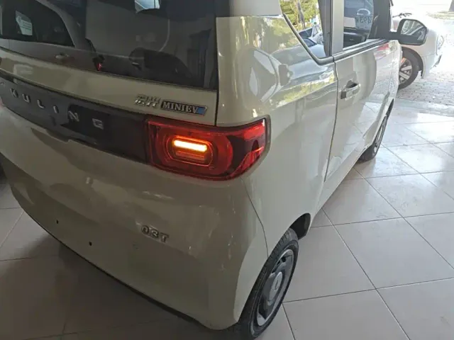 Wuling Hongguang Mini EV — Фото автомобиля 7