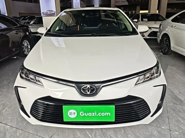 Toyota Corolla — Фото автомобиля 2