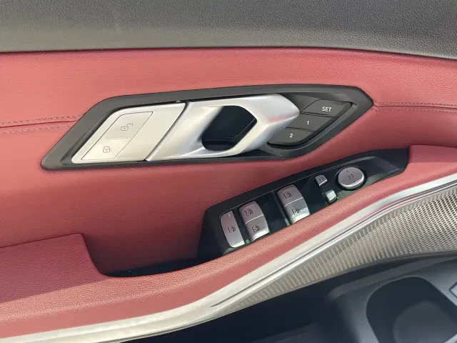 BMW 3 Series — Фото автомобиля 12