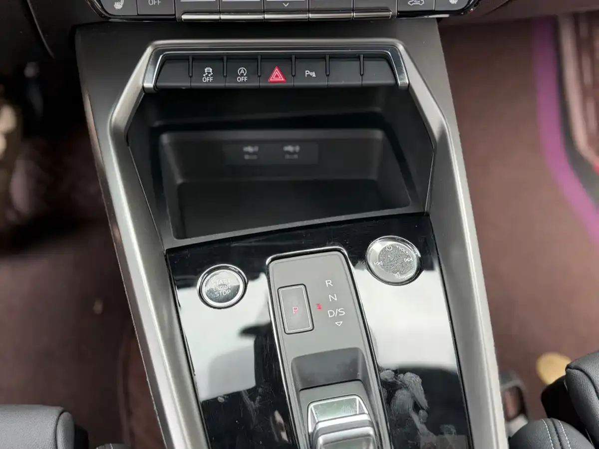 Audi Audi A3 2022 Sportback 35 TFSI Style Sport — Фото автомобиля 22