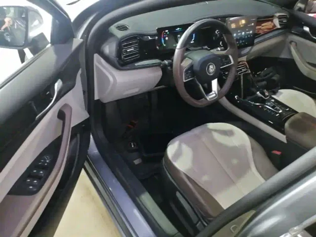 BYD Qin PLUS — Фото автомобиля 15