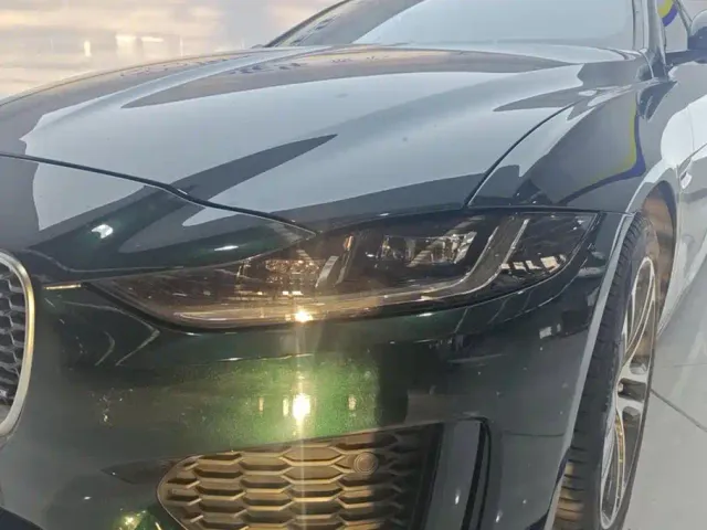 Jaguar XEL — Фото автомобиля 5