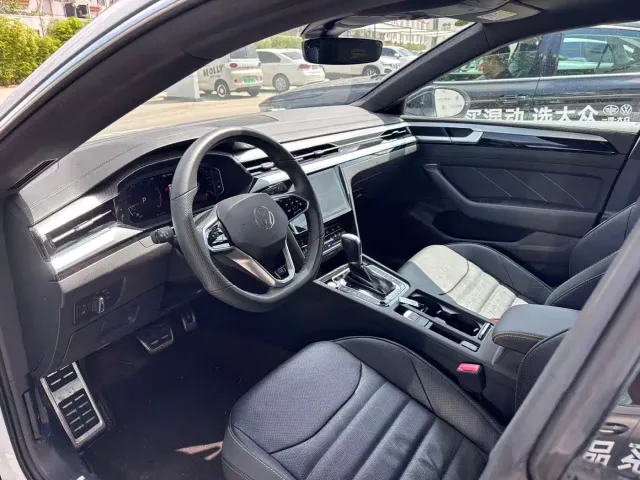 Volkswagen CC — Фото автомобиля 3