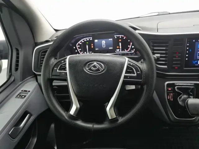 Maxus Xintu V80 — Фото автомобиля 11
