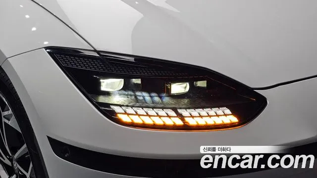 Hyundai Ioniq 6 — Фото автомобиля 22