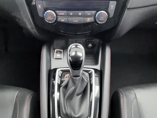 Nissan Qashqai — Фото автомобиля 13