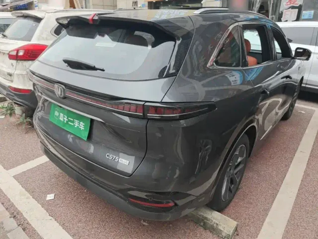 Changan CS75 Plus — Фото автомобиля 6
