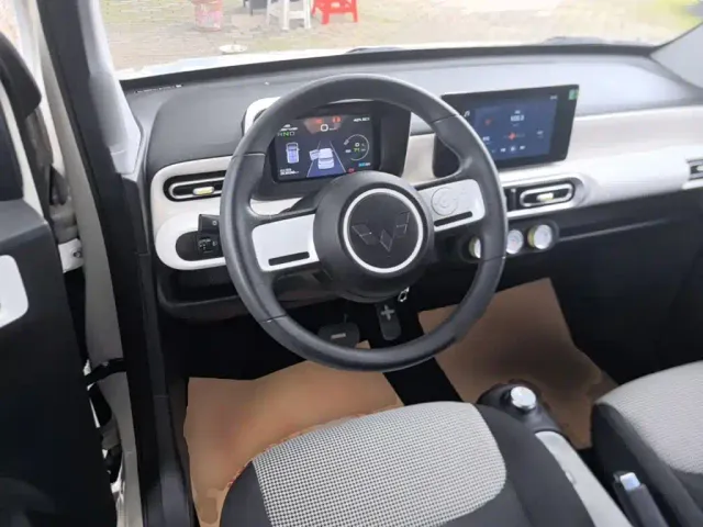 Wuling Hongguang Mini EV — Фото автомобиля 10