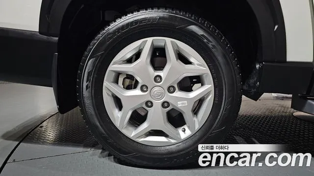 KG_Mobility_Ssangyong Rexton Новый Rexton Sport Khan Дизель 2.2 4WD — Фото автомобиля 20