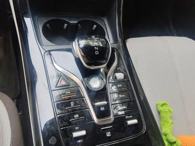 BYD Qin PLUS — Фото автомобиля 16
