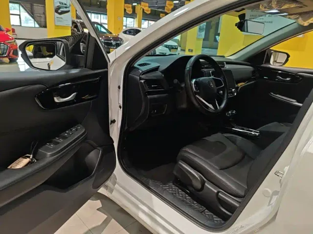 Honda Crider — Фото автомобиля 15