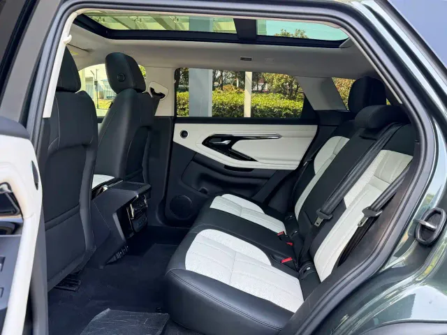 Land Rover Range Rover Evoque — Фото автомобиля 12