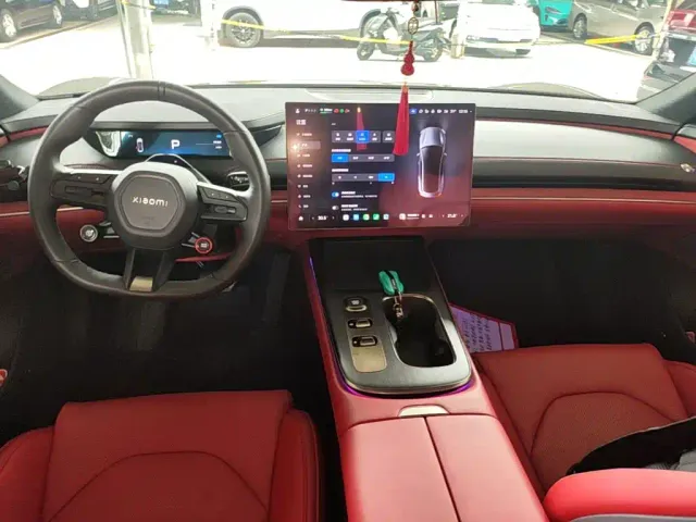 Xiaomi SU7 — Фото автомобиля 9