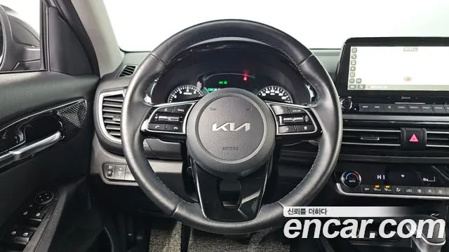 Kia Seltos Seltos Бензин 1.6 турбо 2WD — Фото автомобиля 15