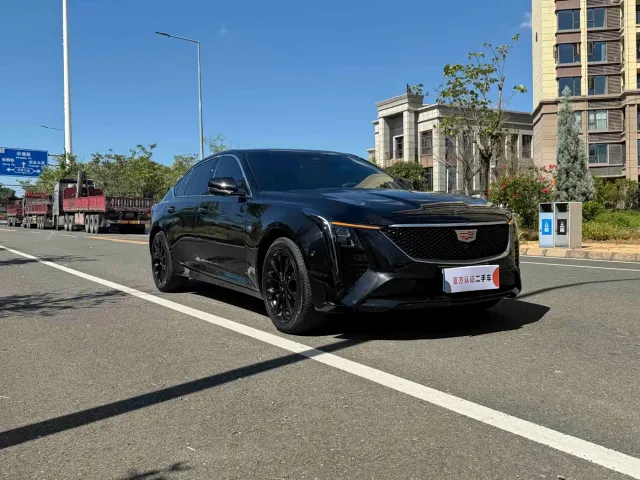 Cadillac CT5 — Фото автомобиля 3