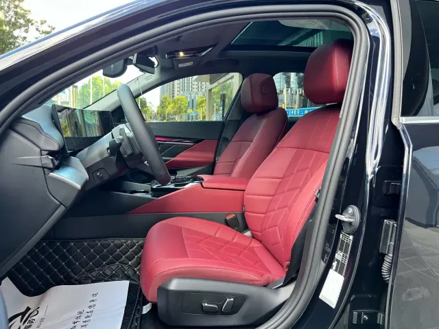 BMW 5 Series — Фото автомобиля 8