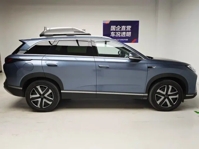 BYD Hai Shi 07 DM-i — Фото автомобиля 7