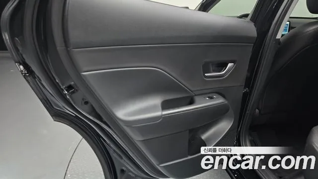 Hyundai Kona SX2 — Фото автомобиля 14
