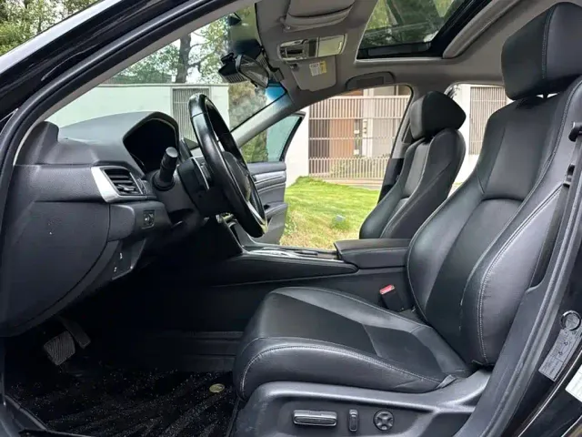 Honda Accord — Фото автомобиля 5