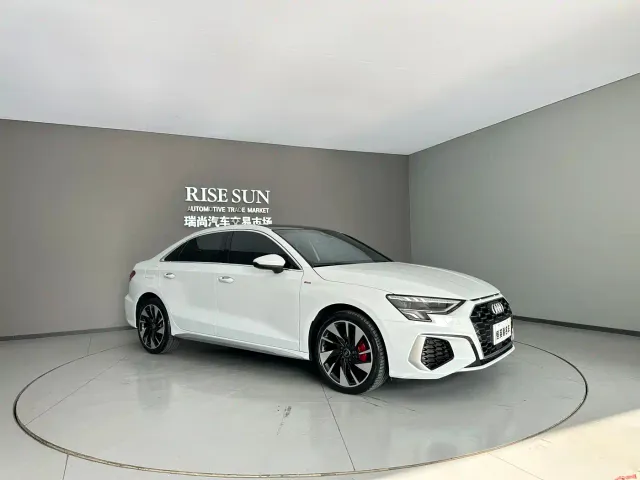 Audi A3 — Фото автомобиля 3