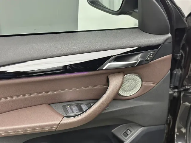 BMW X1 — Фото автомобиля 16