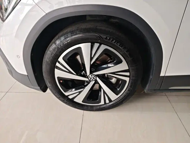 Volkswagen ID.6 Crozz — Фото автомобиля 22