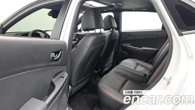Hyundai Kona New — Фото автомобиля 18