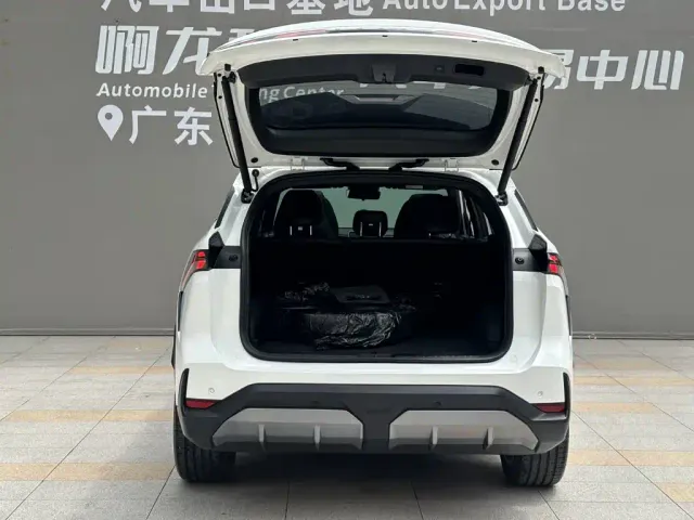 Geely Galaxy L7 — Фото автомобиля 14