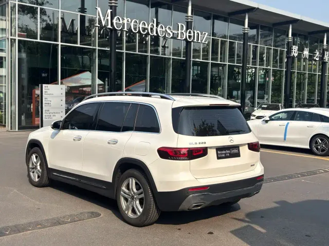 Mercedes-Benz GLB-Class — Фото автомобиля 4