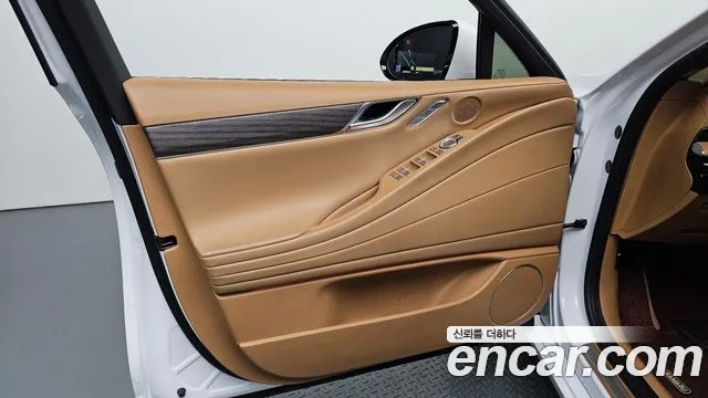 Genesis G80 RG3 — Фото автомобиля 13