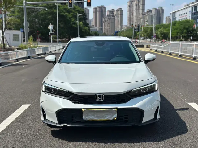 Honda Civic — Фото автомобиля 2