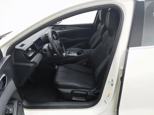 BYD Seal 06 — Фото автомобиля 10
