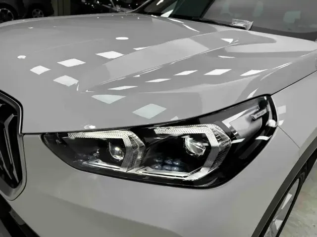 BMW X1 — Фото автомобиля 24