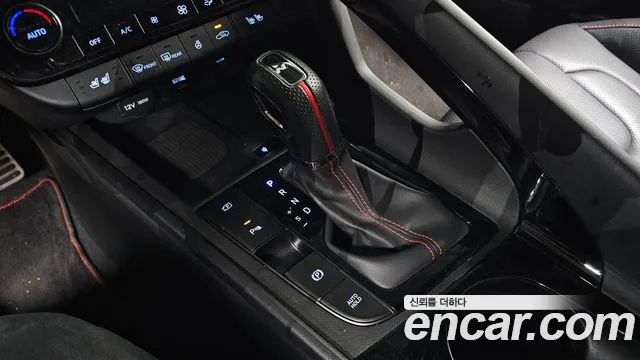 Hyundai Avante — Фото автомобиля 12