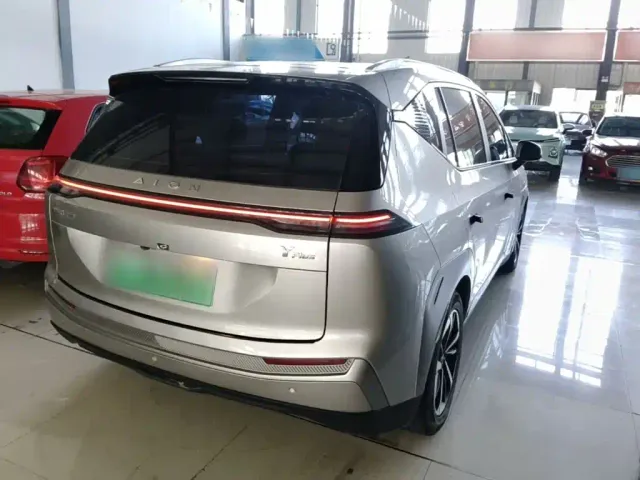 GAC Aion Y — Фото автомобиля 6