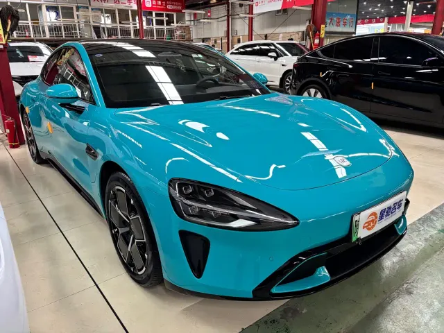Xiaomi SU7 — Фото автомобиля 3