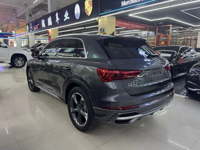 Audi Audi Q3 2022 35 TFSI Fashion Dynamic — Фото автомобиля 4