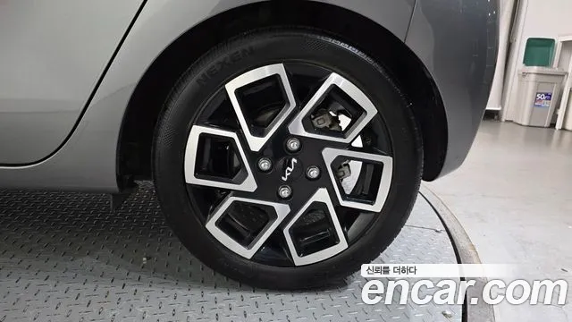 Kia RAY Новый Kia Ray Signature — Фото автомобиля 20