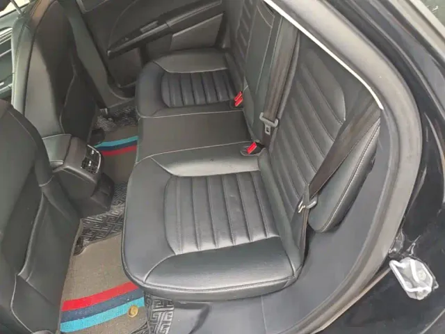 Ford Mondeo — Фото автомобиля 16